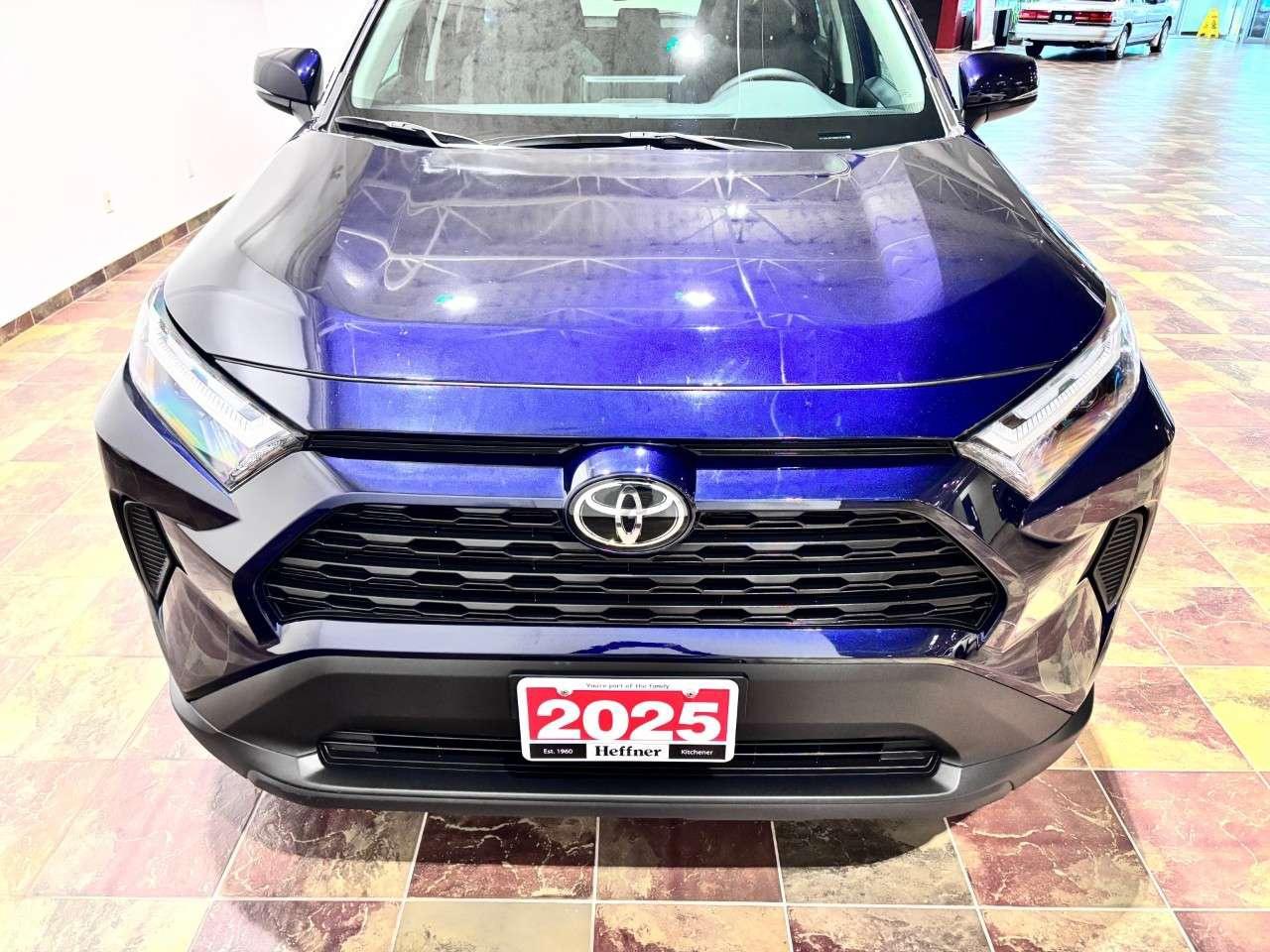2025 Toyota RAV4 XLE AWD Photo
