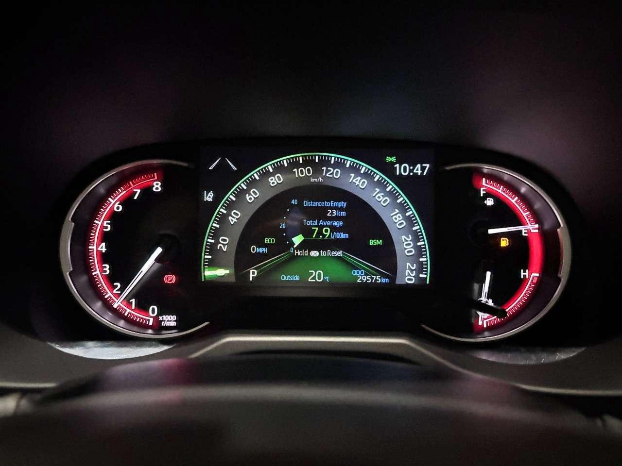 2025 Toyota RAV4 XLE AWD Photo