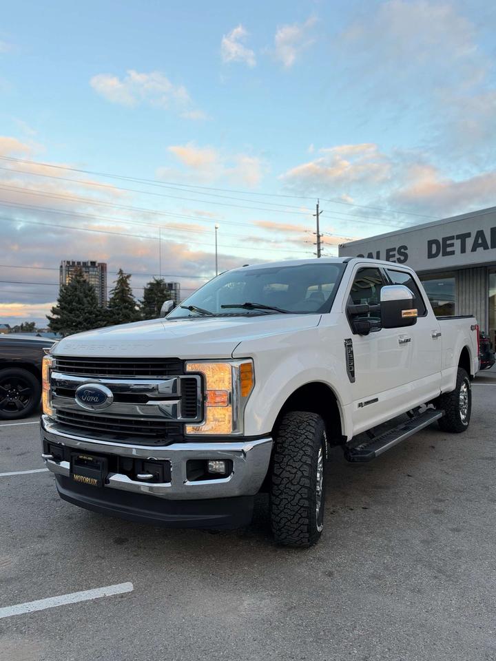 2017 Ford Others 4WD Crew Cab Photo3