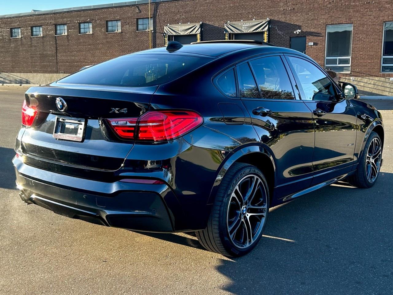 2018 BMW X4 28i xDrive / M Package / Full Options Photo