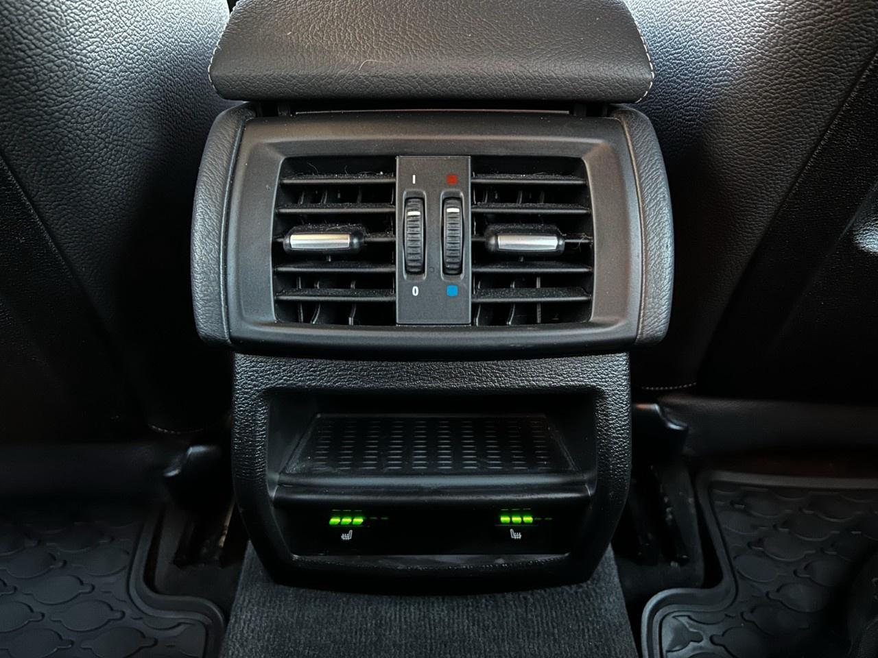 2018 BMW X4 28i xDrive / M Package / Full Options Photo