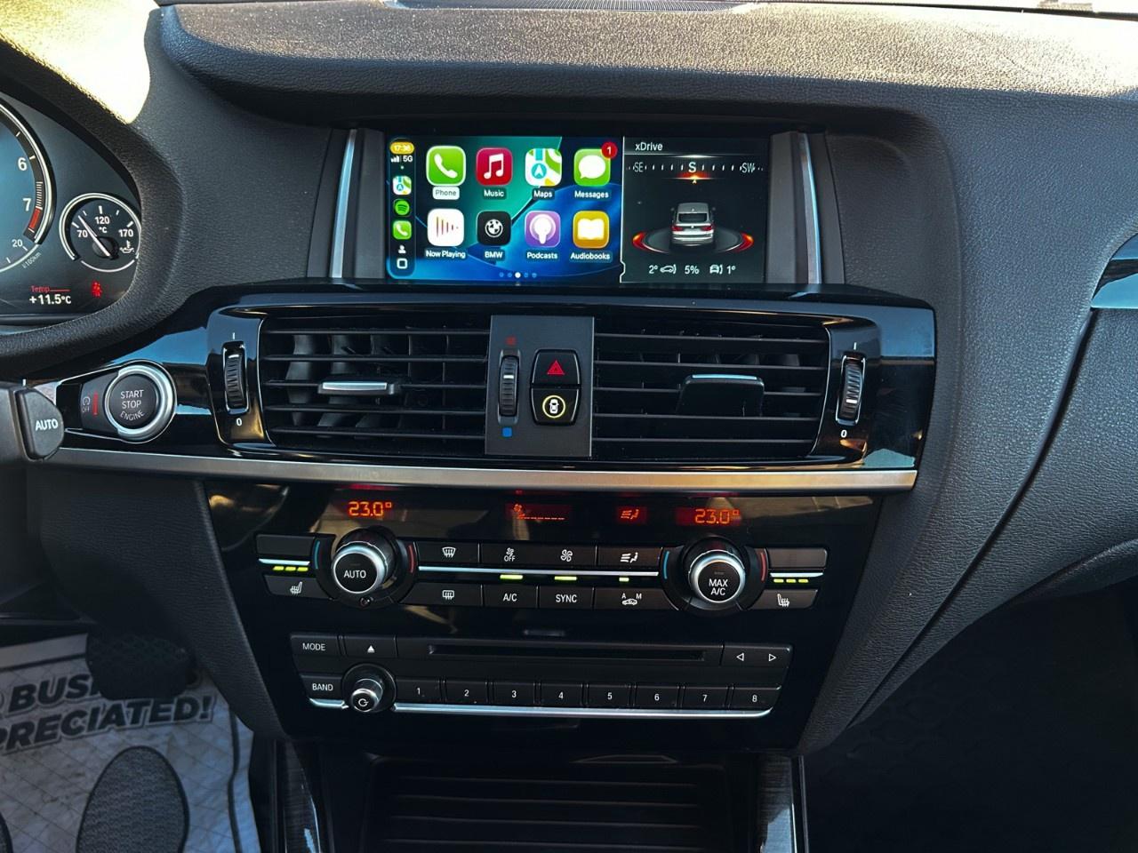 2018 BMW X4 28i xDrive / M Package / Full Options Photo