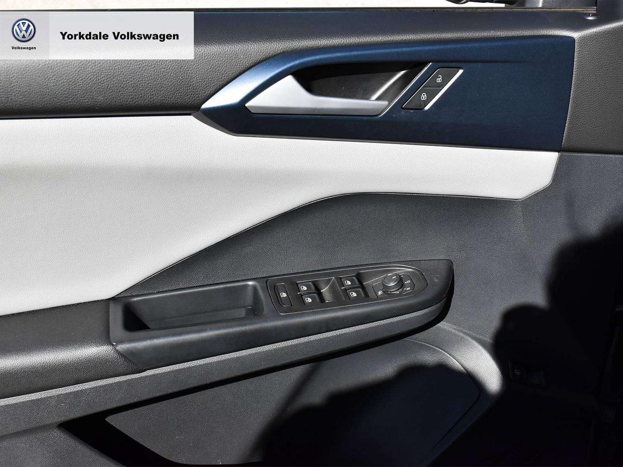 2023 Volkswagen Taos Comfortline Photo