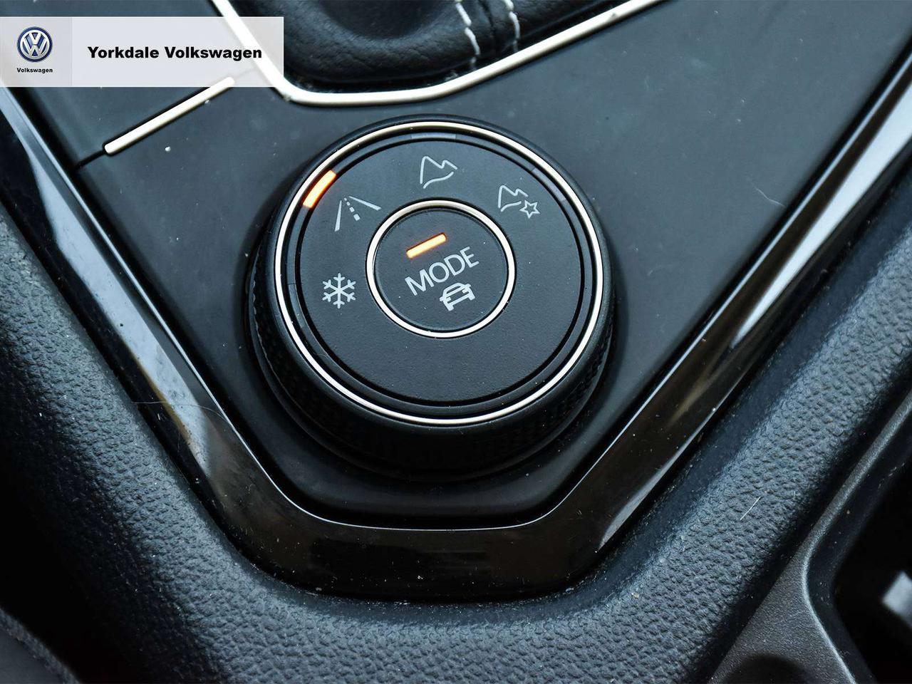 2023 Volkswagen Taos Comfortline Photo
