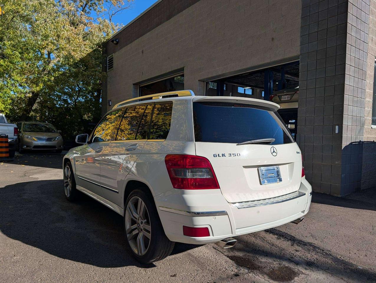 2011 Mercedes-Benz GLK-Class GLK 350 Photo