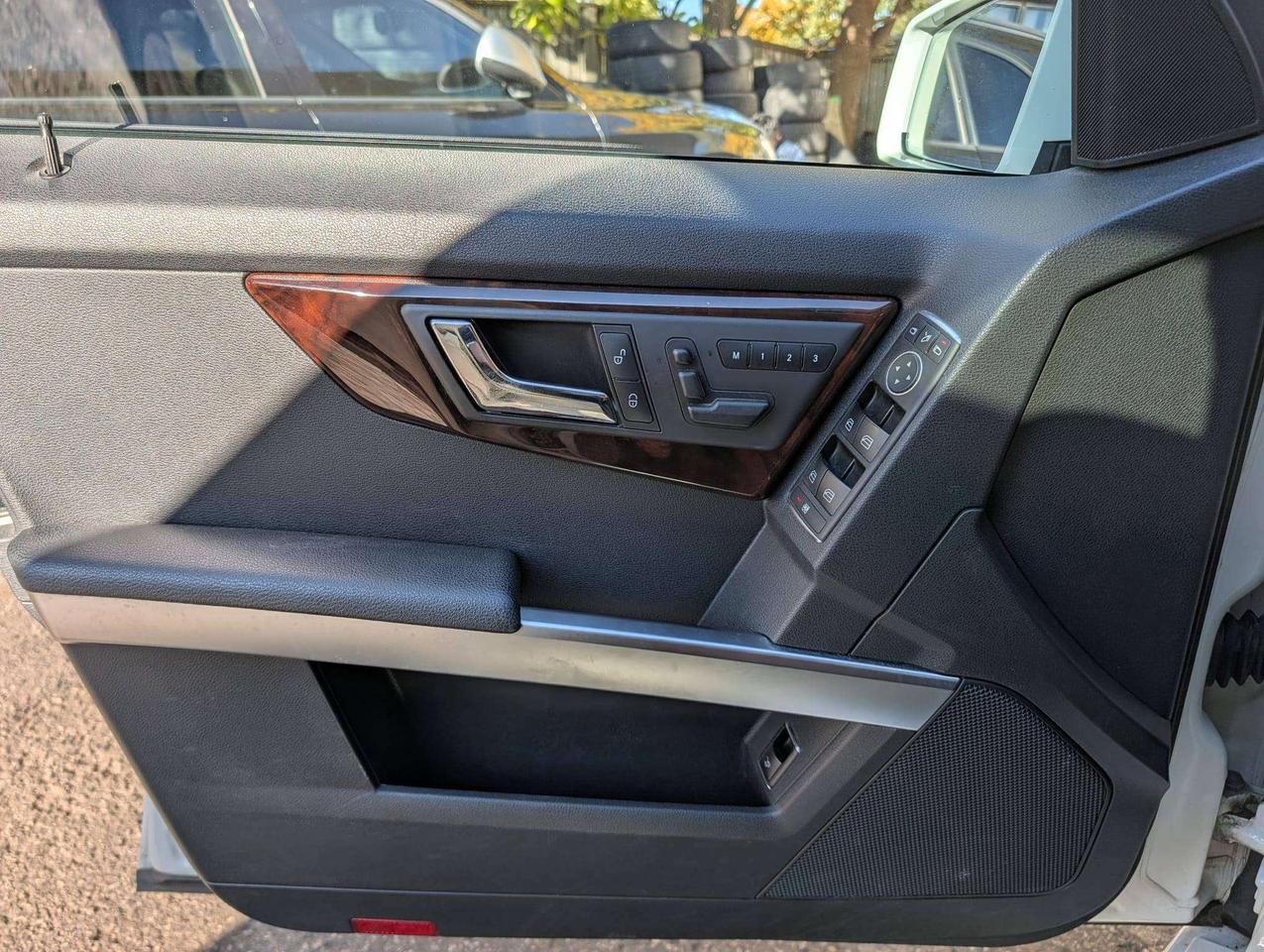 2011 Mercedes-Benz GLK-Class GLK 350 Photo