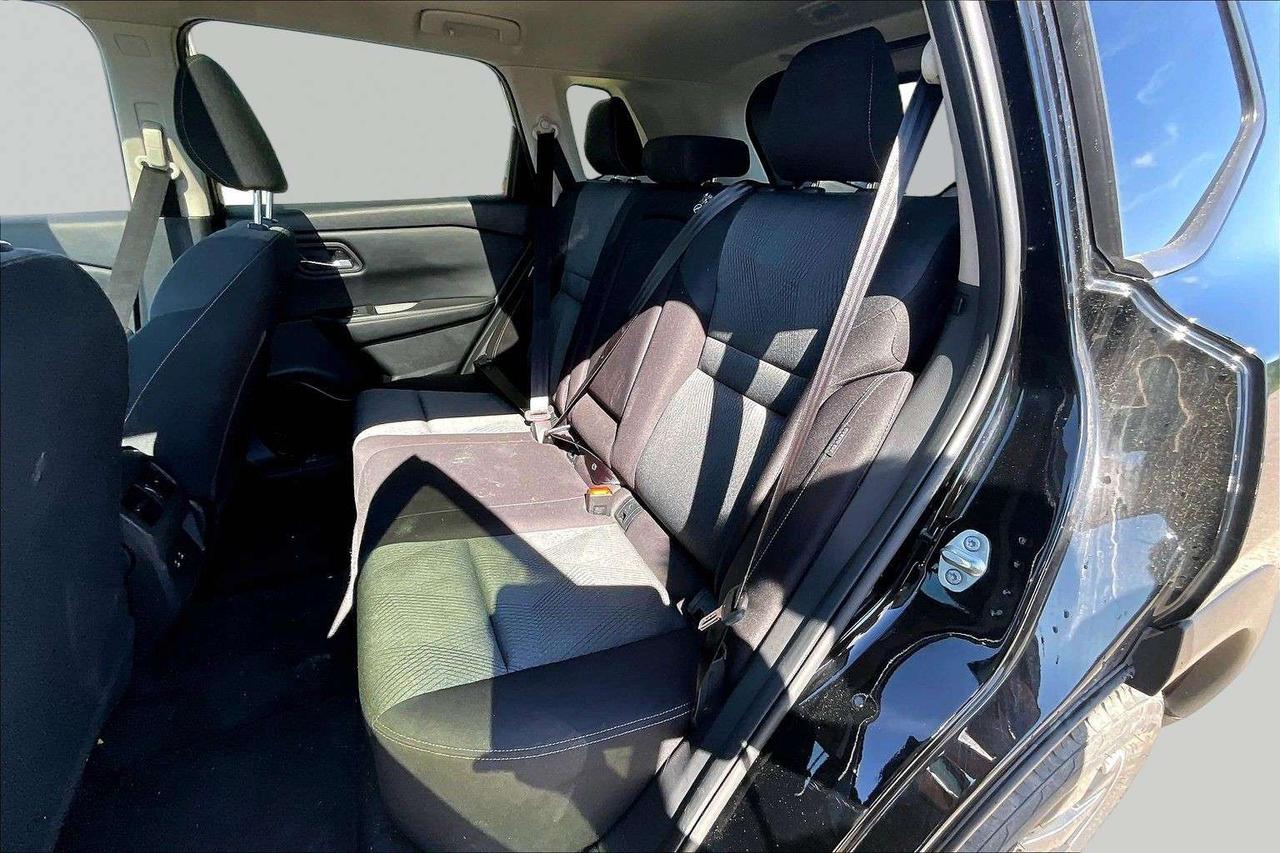 2025 Nissan Rogue SV Moonroof / 90 DAYS NO PAYMENTS Photo