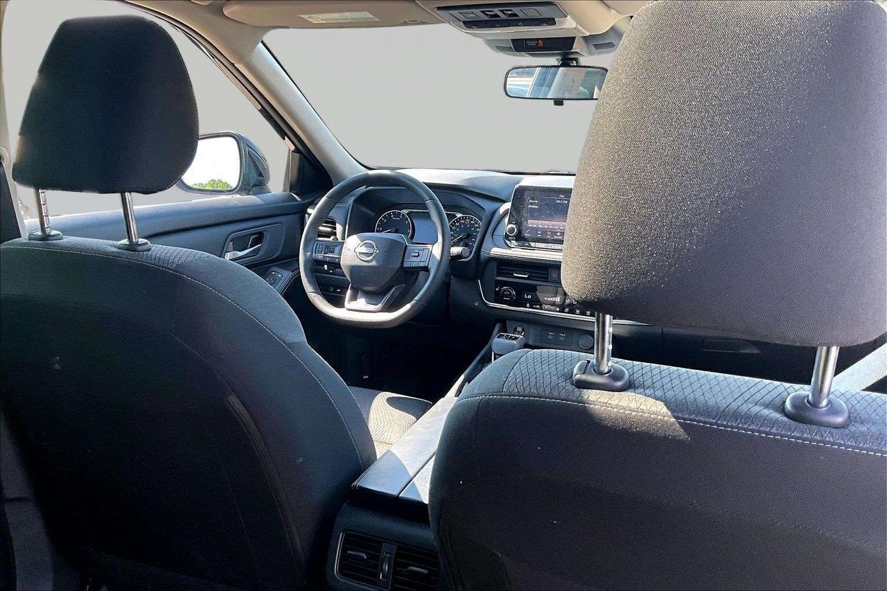 2025 Nissan Rogue SV Moonroof / 90 DAYS NO PAYMENTS Photo