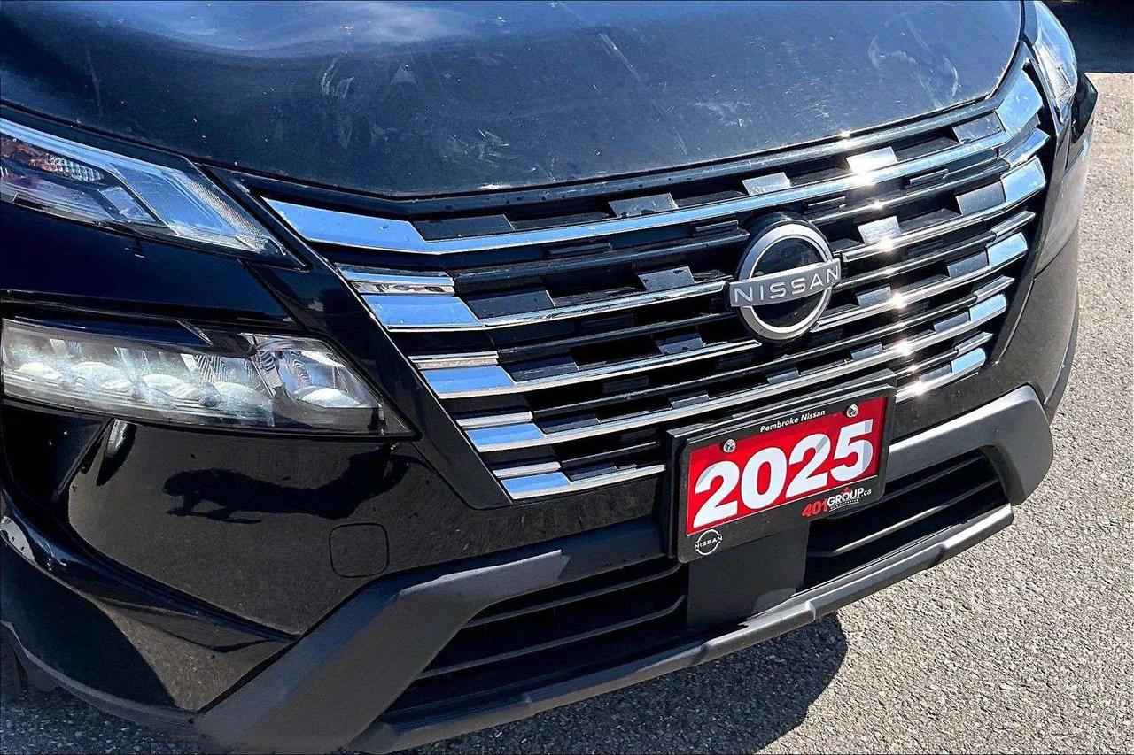 2025 Nissan Rogue SV Moonroof / 90 DAYS NO PAYMENTS Photo