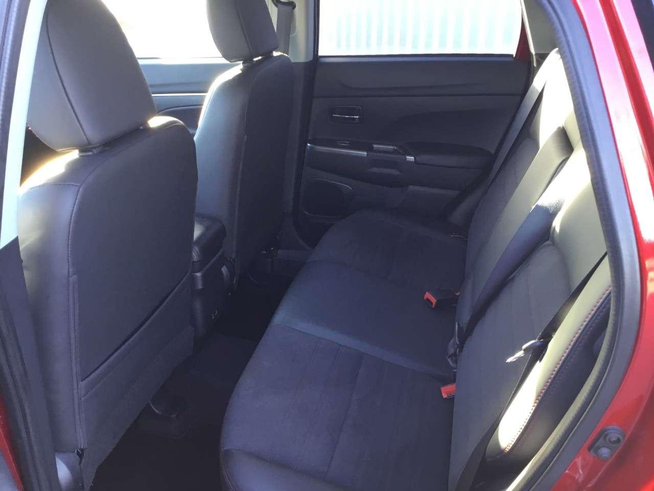 2024 Mitsubishi RVR SEL Photo