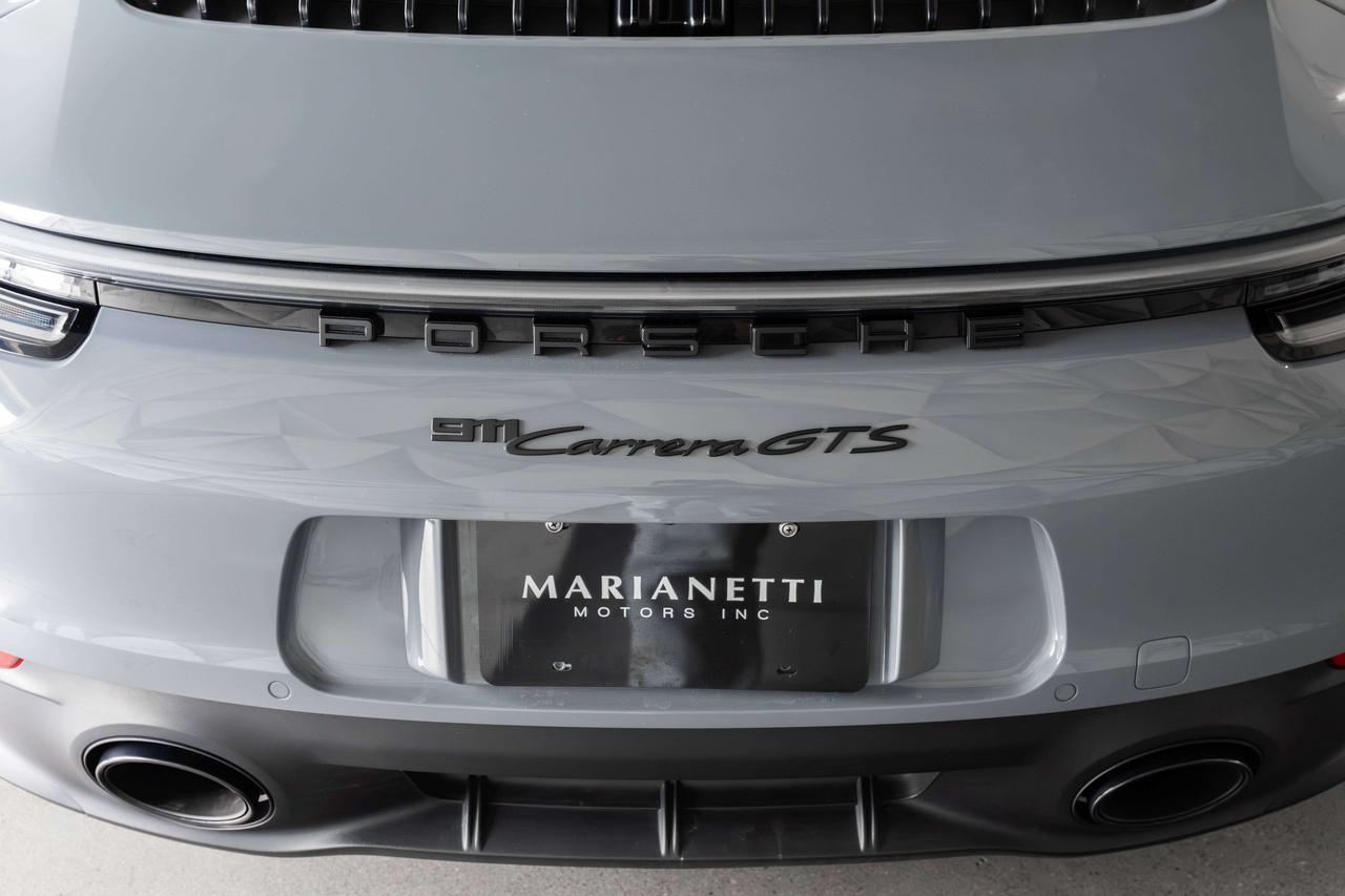 2023 Porsche 911 Carrera GTS Photo