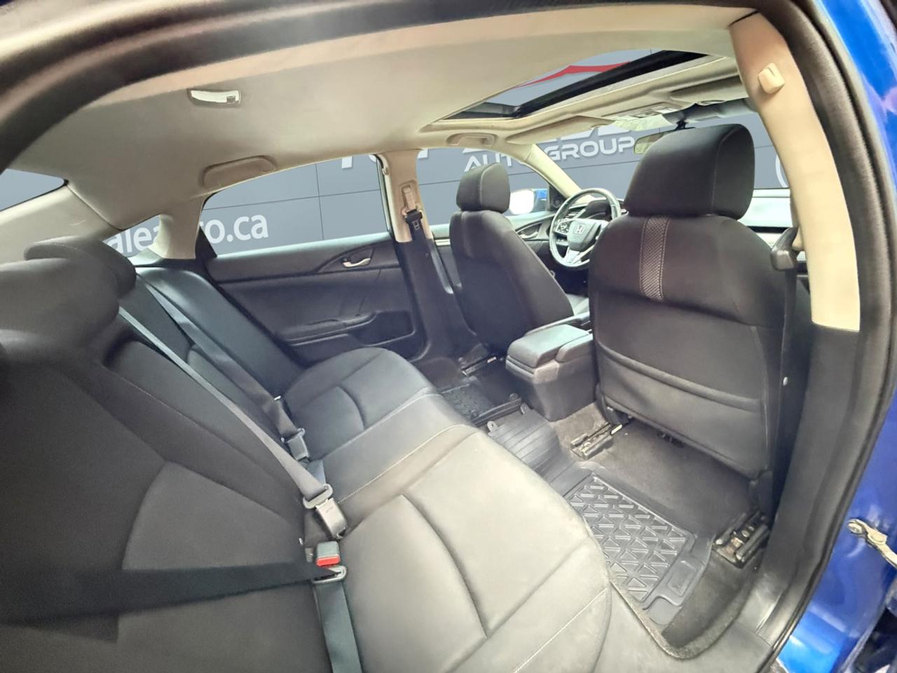 2019 Honda Civic EX Photo