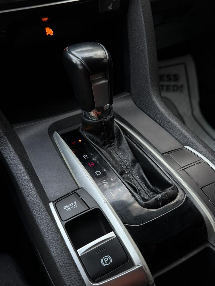 2019 Honda Civic EX Photo