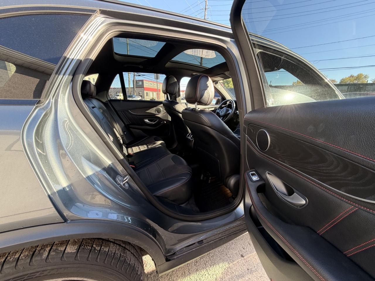 2017 Mercedes-Benz GLC 43 AMG Photo
