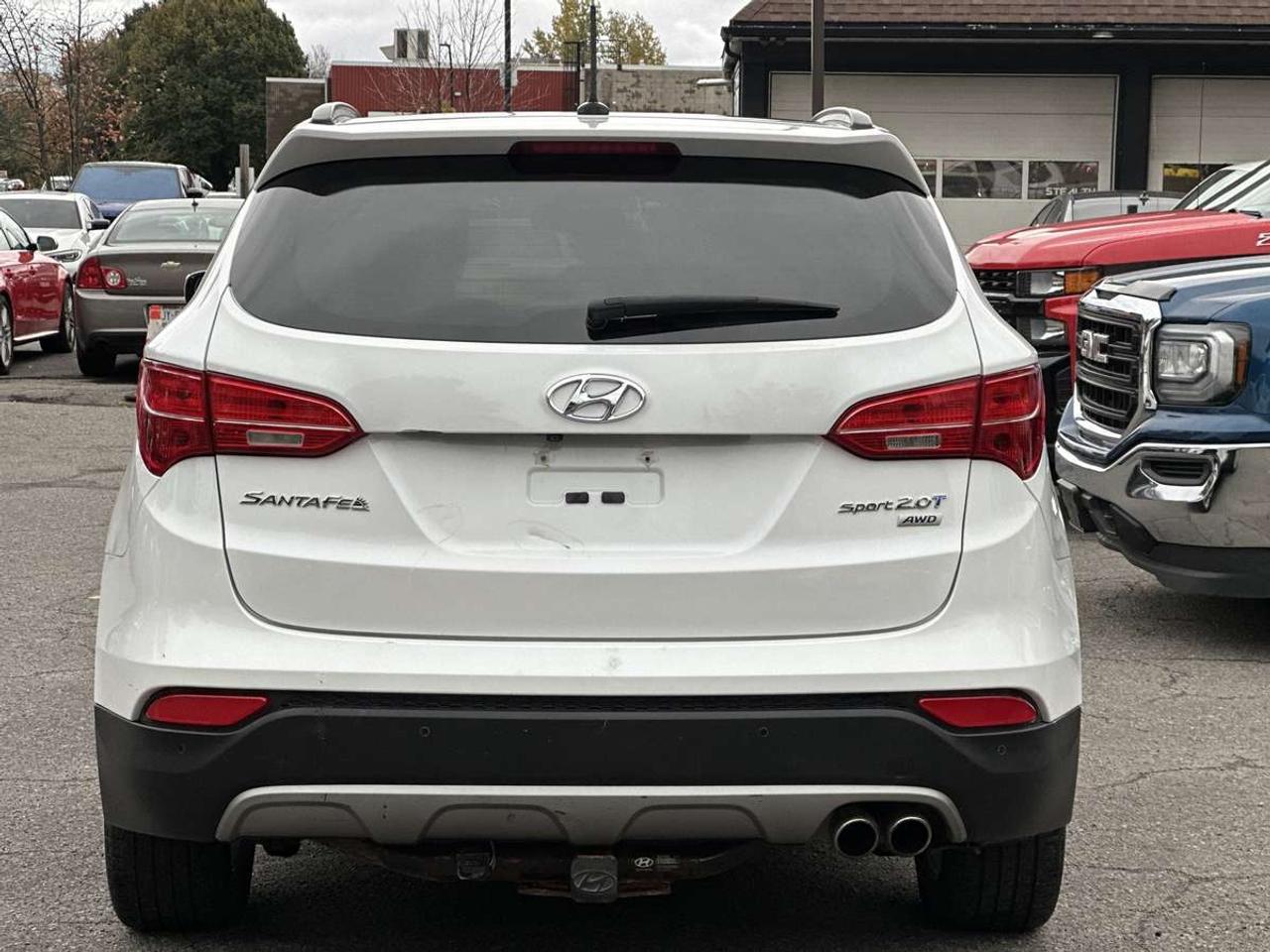 2016 Hyundai Santa Fe Sport 2.0T Photo