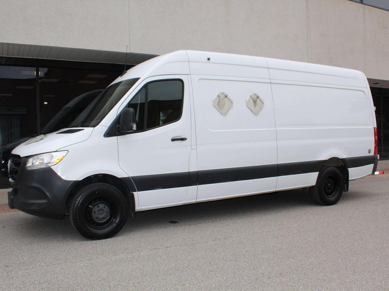 2020 Mercedes-Benz Sprinter 3500 - "SINGLE REAR WHEELS" - 3.0L DIESEL Photo0