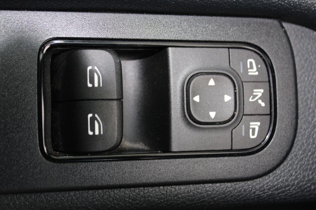2020 Mercedes-Benz Sprinter 3500 - "SINGLE REAR WHEELS" - 3.0L DIESEL Photo