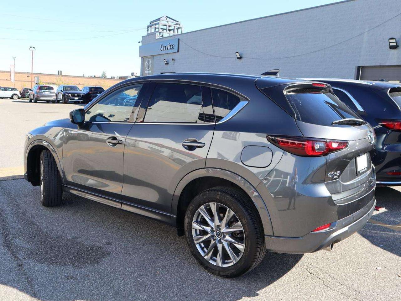 2025 Mazda CX-5 GT AWD/ 2.99% RATE/ LEATHER/ BOSE SOUND/ MUST SEE Photo