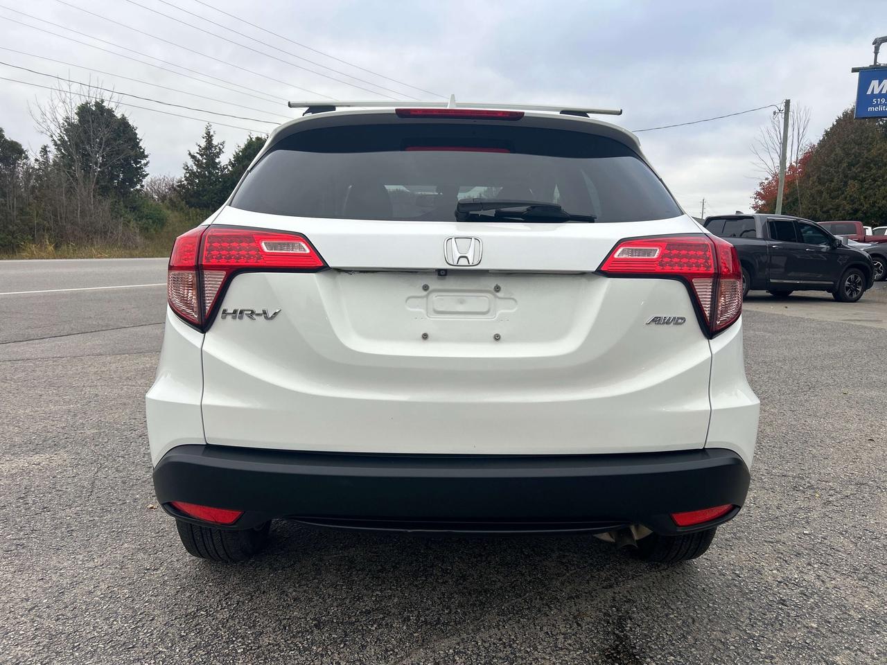 2017 Honda HR-V EX-L Photo