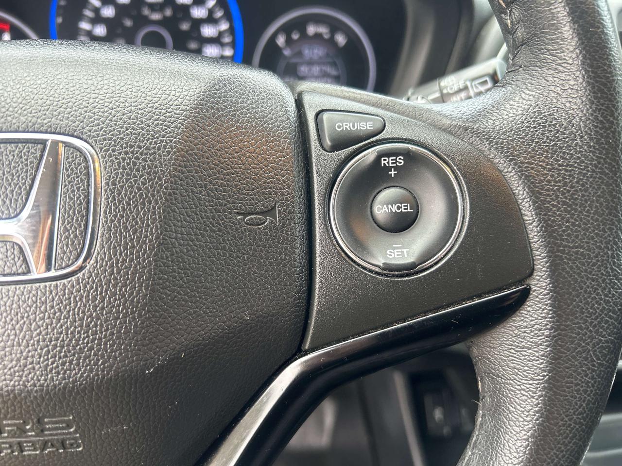 2017 Honda HR-V EX-L Photo