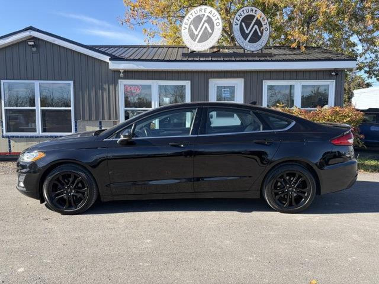 2019 Ford Fusion SE 4dr Front-wheel Drive Sedan Photo