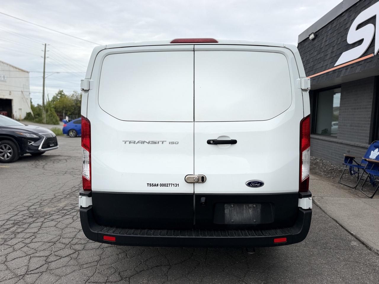 2020 Ford Transit 150  Photo