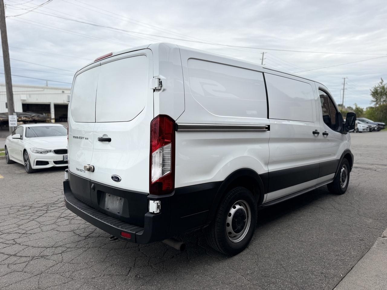 2020 Ford Transit 150  Photo