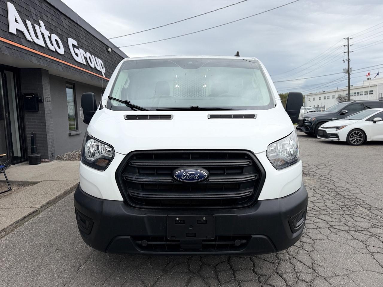 2020 Ford Transit 150  Photo