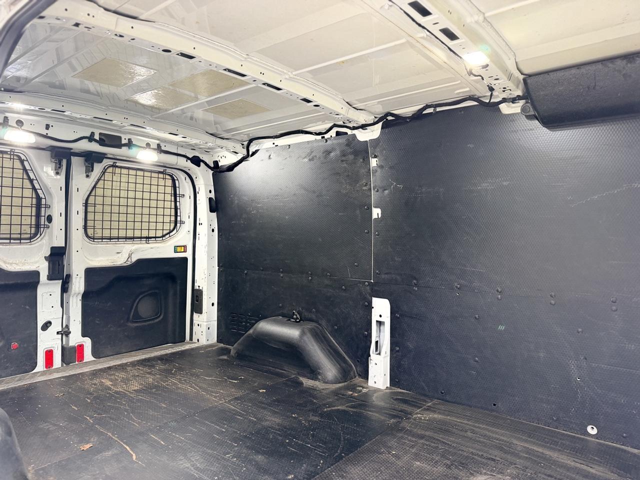 2020 Ford Transit 150  Photo