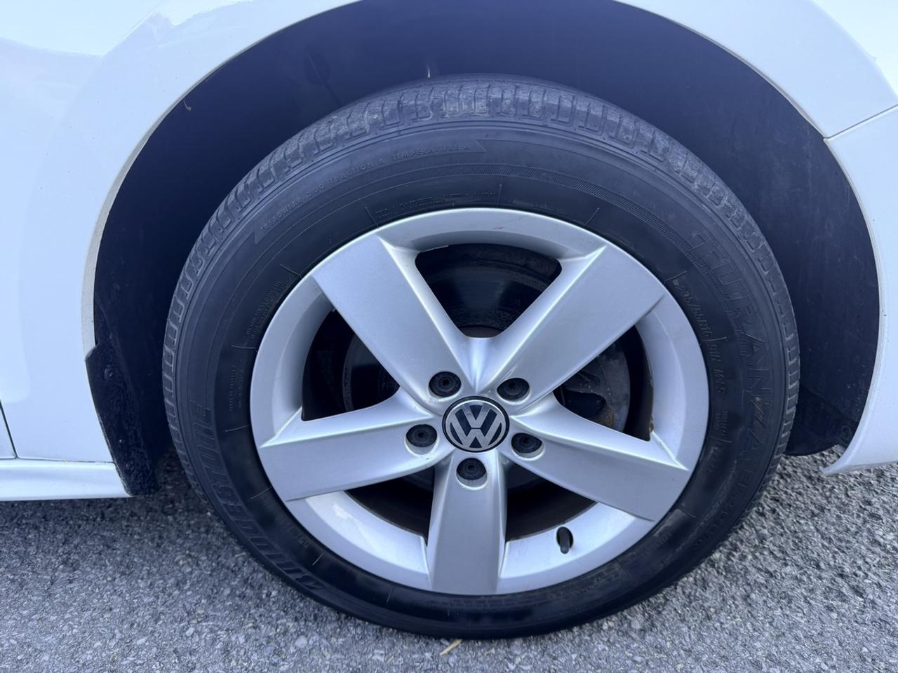 2014 Volkswagen Jetta COMFORTLINE 1.8 TSI - AUTOMATIC - SUNROOF - ALLOYS - ONLY 79,000 KM! - NO ACCIDENTS! Photo