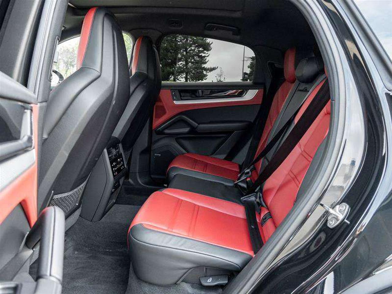 2024 Porsche Cayenne S Coupe AWD Premium Pkg Plus SportDesign Pkg in High Gloss Black 22 SportDesign Wheels in High Glos Photo