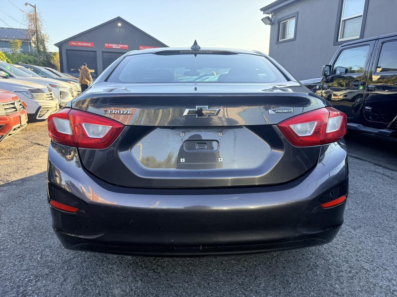 2017 Chevrolet Cruze PREMIER - ONLY 106,000 KM! - LEATHER - R.CAMERA - REMOTE START - HEATED STEERING WHEEL - LOADED! Photo