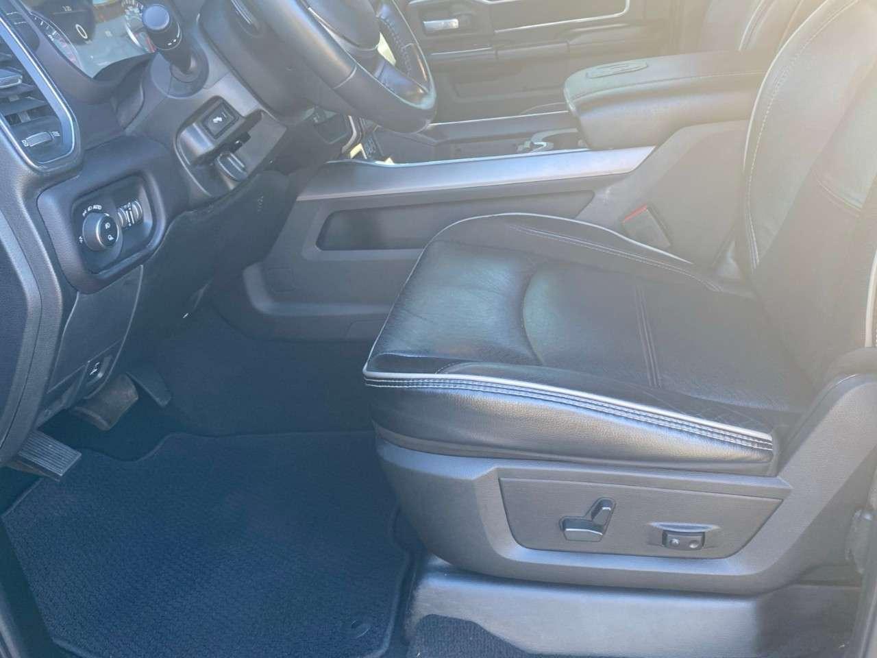 2023 RAM 2500 LARAMIE 4x4 Crew Cab 6'4 Box Photo