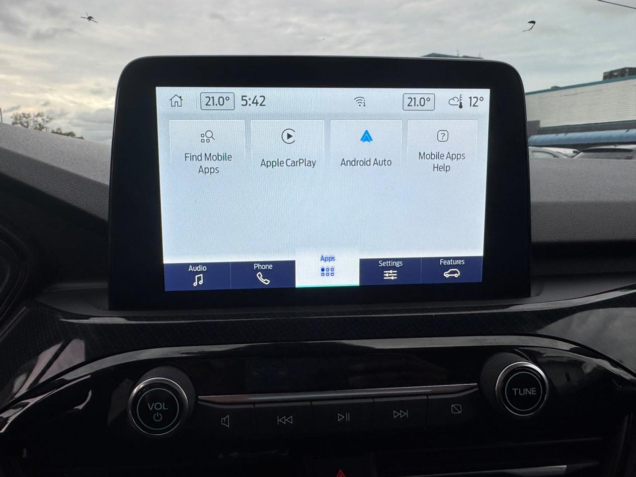 2026 Ford Escape ST LINE Photo