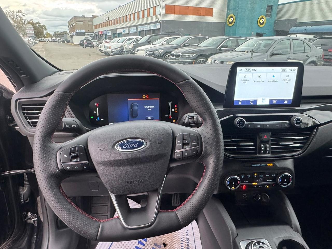 2026 Ford Escape ST LINE Photo