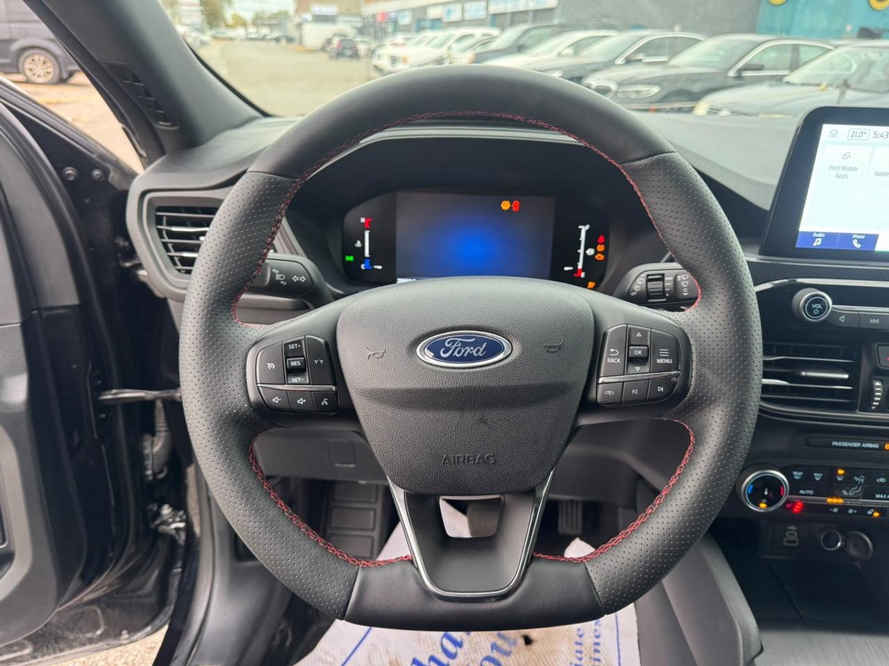 2026 Ford Escape ST LINE Photo