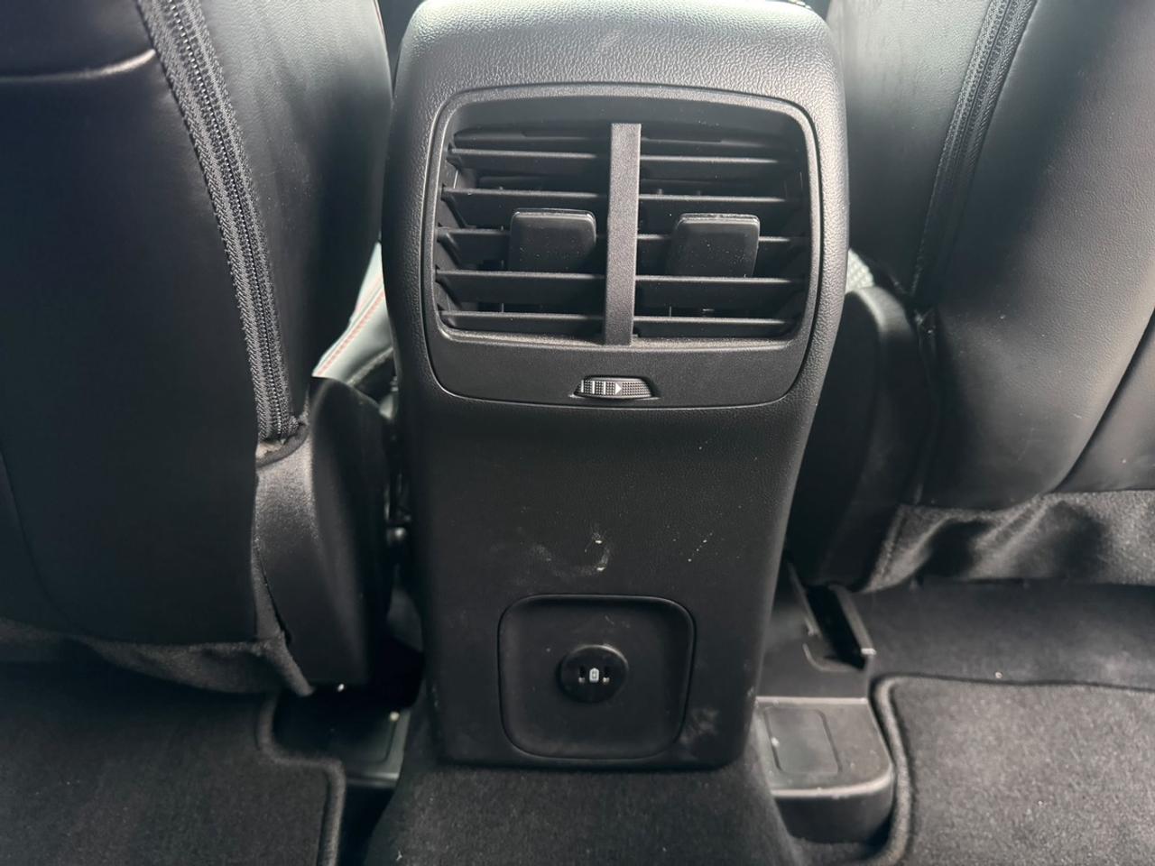 2026 Ford Escape ST LINE Photo