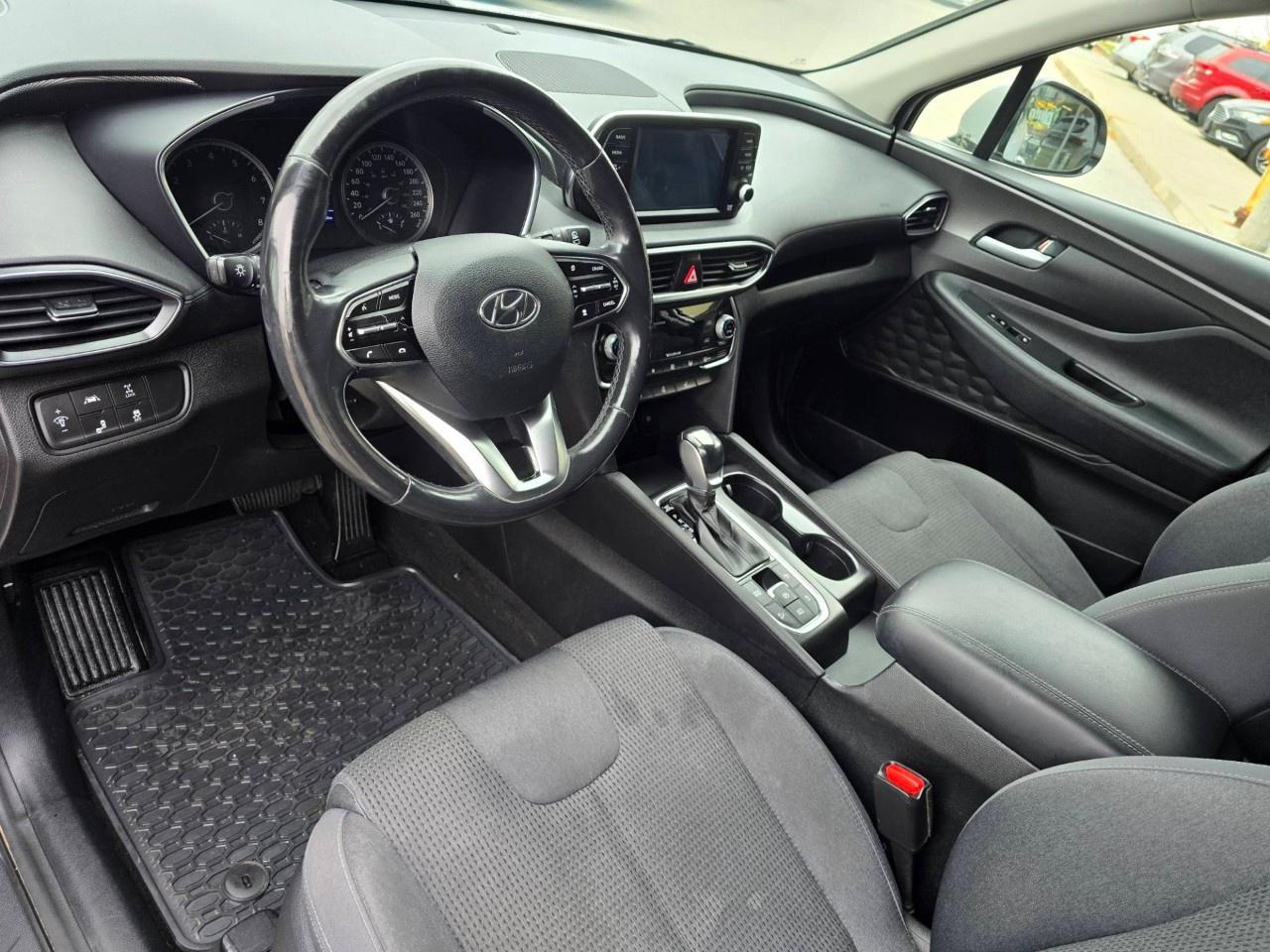 2019 Hyundai Santa Fe 2.0T Preferred AWD Photo