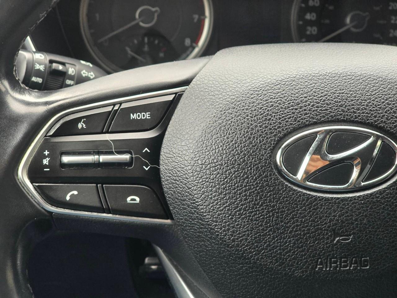 2019 Hyundai Santa Fe 2.0T Preferred AWD Photo