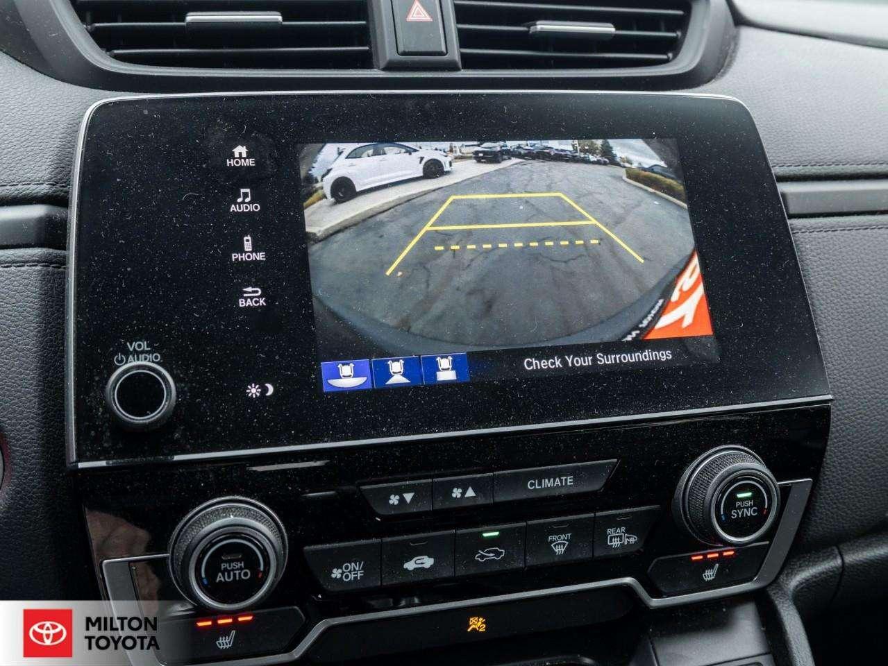 2019 Honda CR-V HEATED SEATS BACKUP CAMERA TOUCH SCREEN APPLE CARPLAY PUSH START ONE OWNER LX Photo