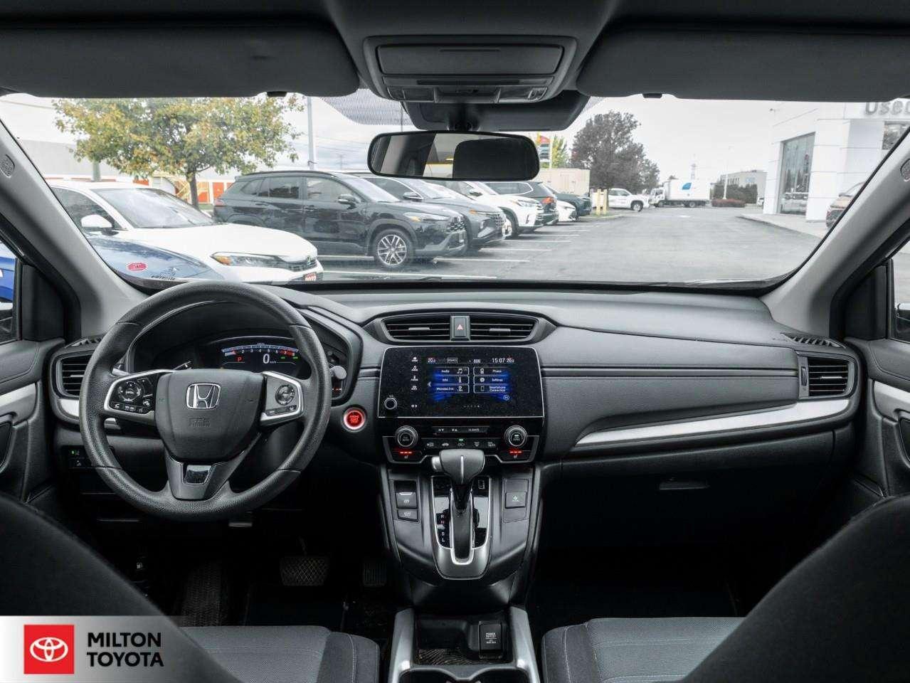 2019 Honda CR-V HEATED SEATS BACKUP CAMERA TOUCH SCREEN APPLE CARPLAY PUSH START ONE OWNER LX Photo