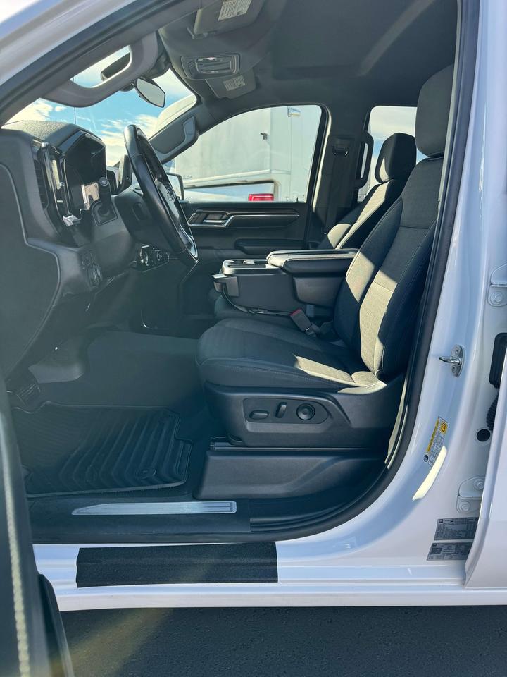 2024 Chevrolet Silverado 1500 LT 4X4 — Certified Photo