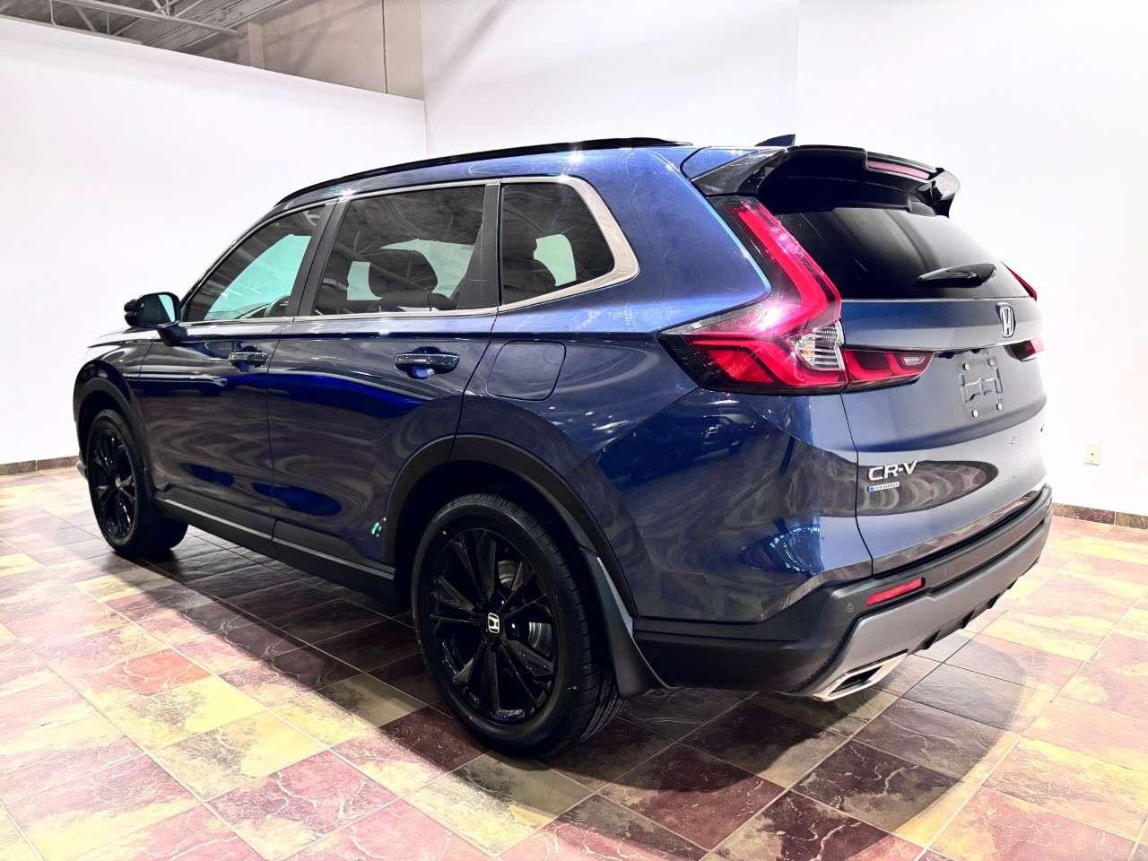 2023 Honda CR-V Touring AWD Photo