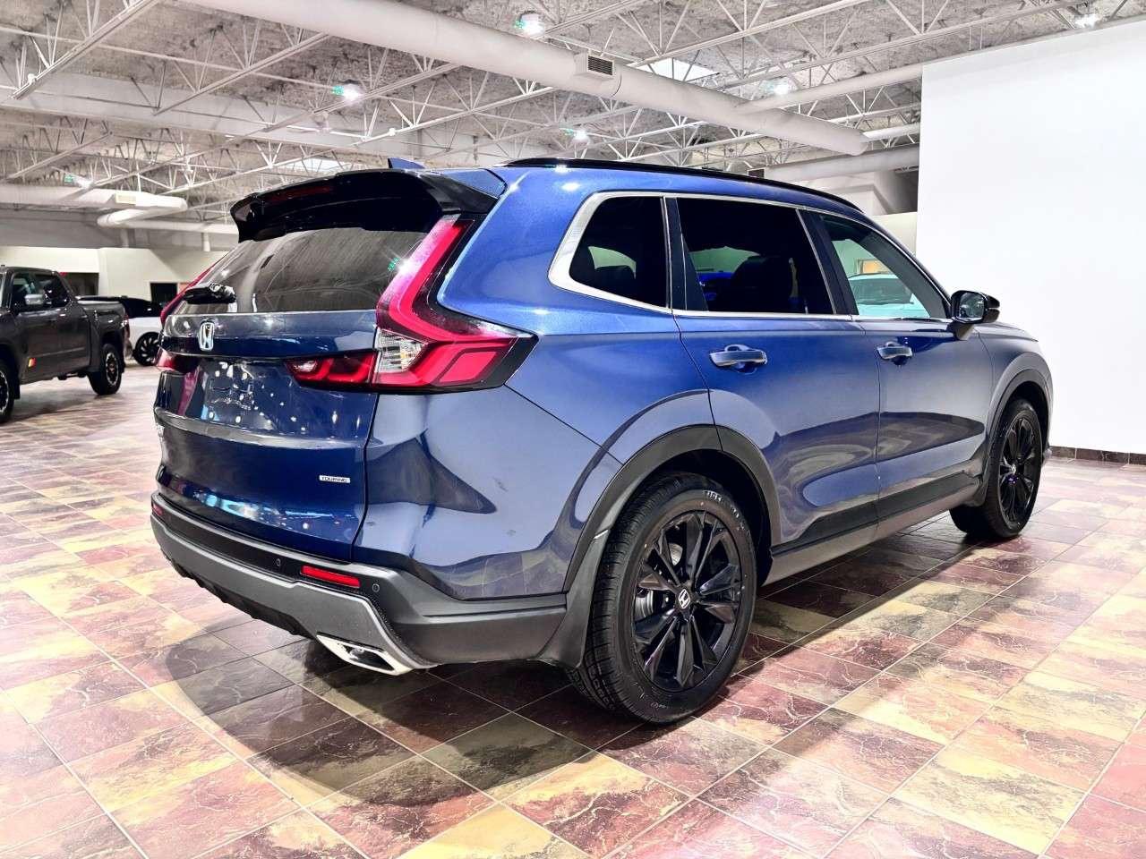 2023 Honda CR-V Touring AWD Photo
