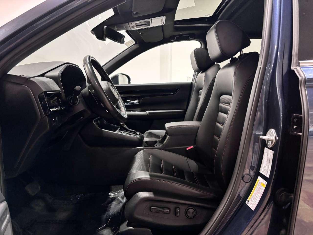 2023 Honda CR-V Touring AWD Photo