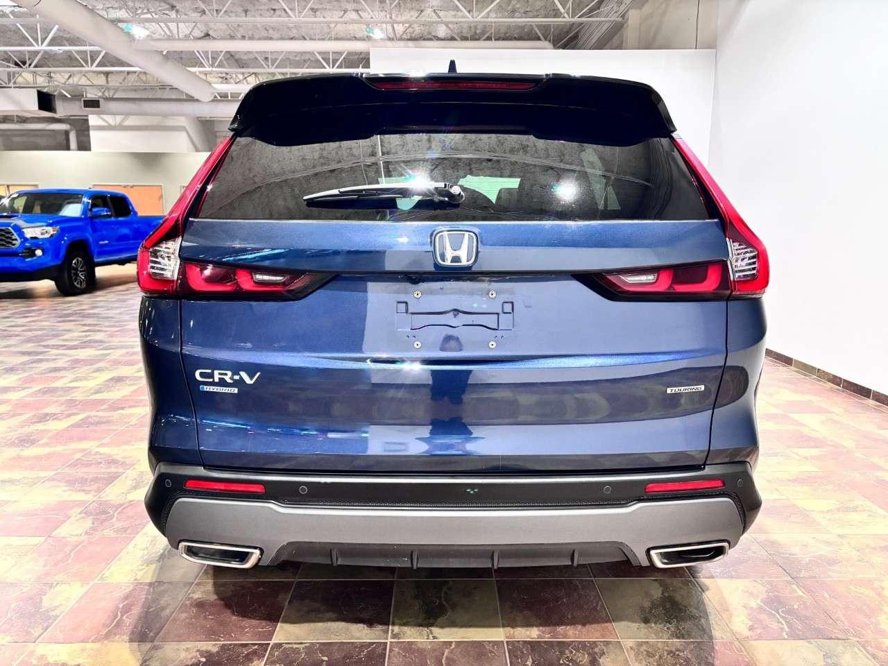 2023 Honda CR-V Touring AWD Photo