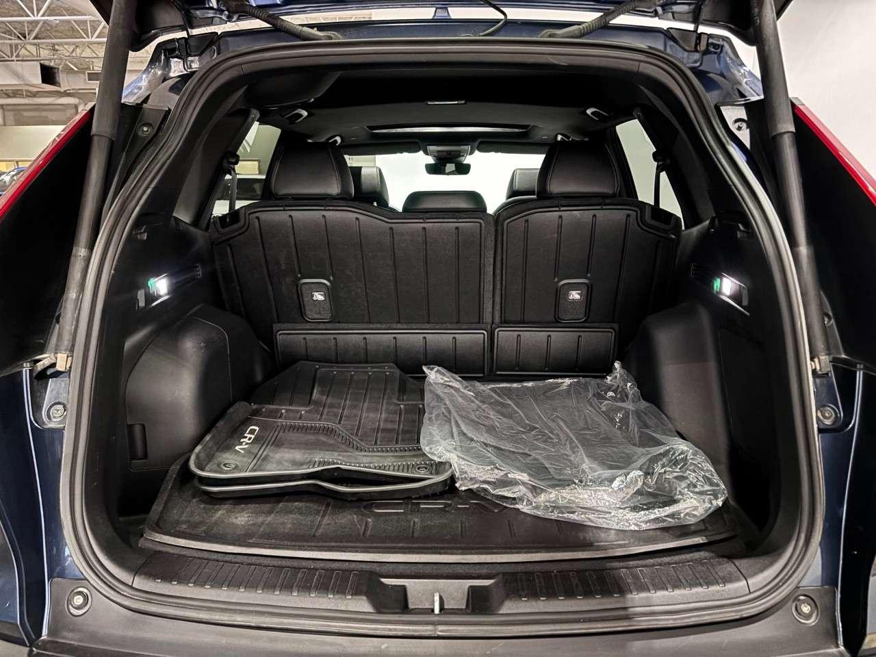2023 Honda CR-V Touring AWD Photo