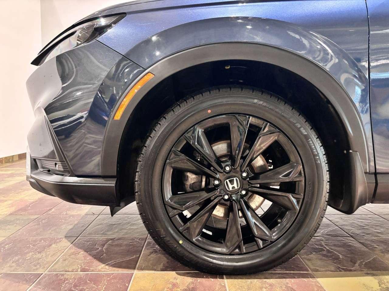 2023 Honda CR-V Touring AWD Photo