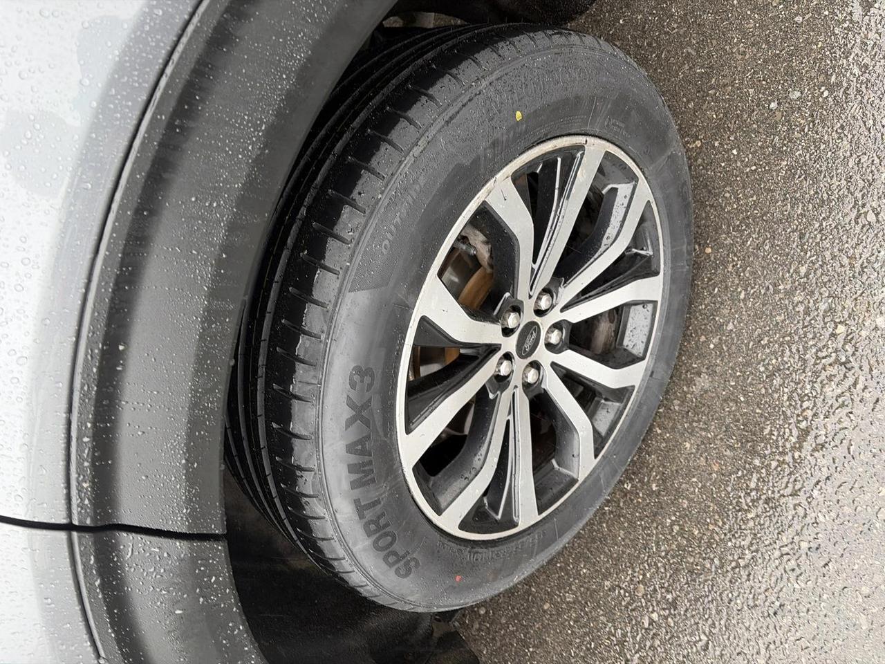 2022 Ford Explorer ST-Line 4dr 4x4 Photo3