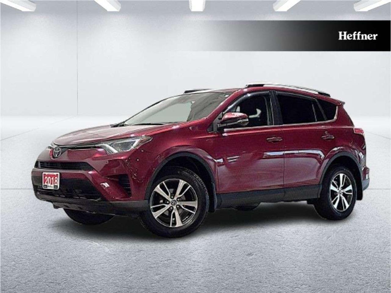 2013 Toyota RAV4 FWD 4dr XLE Photo